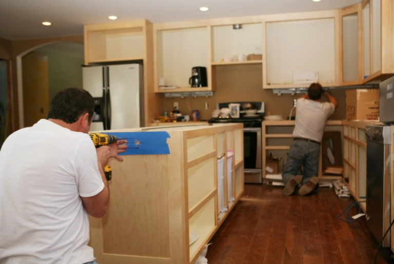 Kitchen Remodeler Transforms Homes With Modern Designs